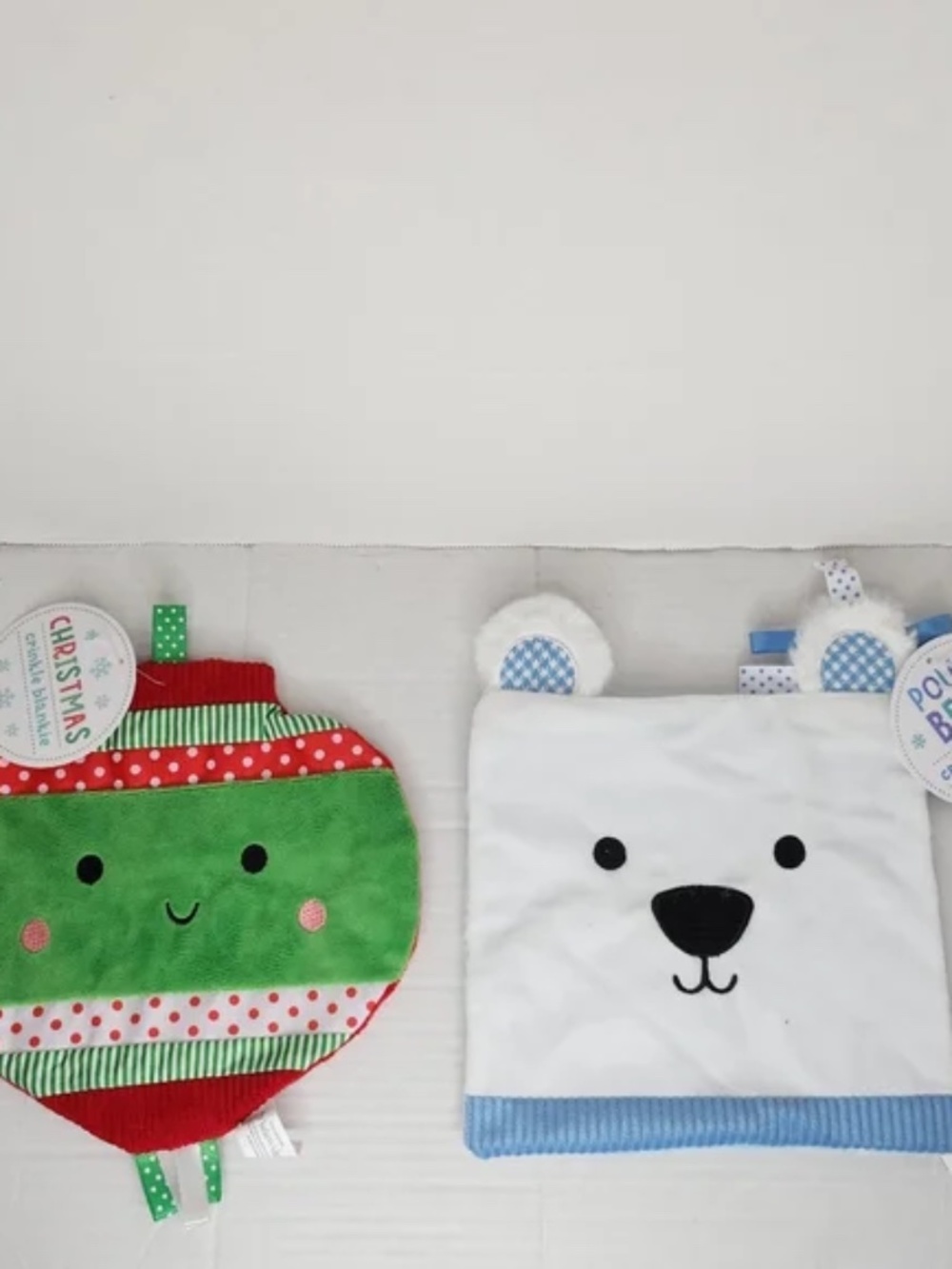 New Set 2 Make Believe Ideas Snuggables Bauble & Polar Bear Crinkle Blankie Baby